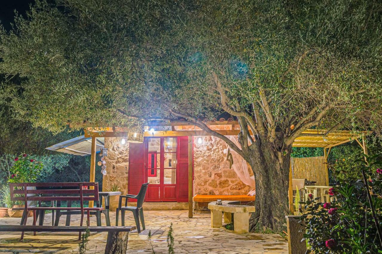 הוילה Pesádha Dreamy Stone House מראה חיצוני תמונה